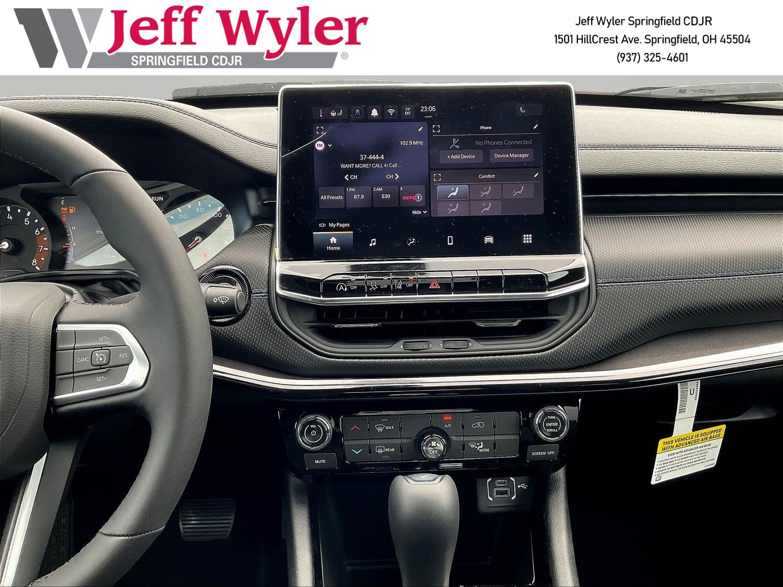 New 2026 Jeep Compass Latitude AWD/4WD image 12