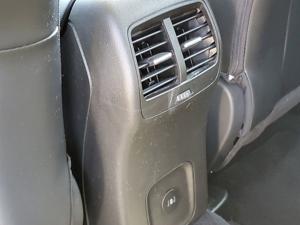 Certified 2025 Ford Escape Platinum image 34