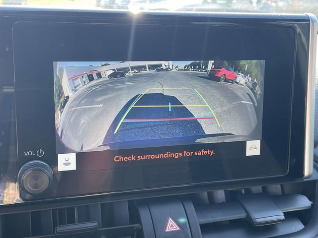Used 2023 Toyota RAV4 SE w/ Convenience Package AWD/4WD image 27