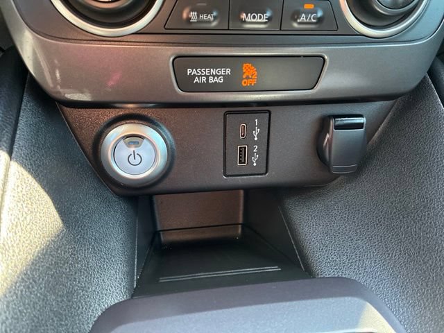 Certified 2025 Nissan Leaf S FWD image 35