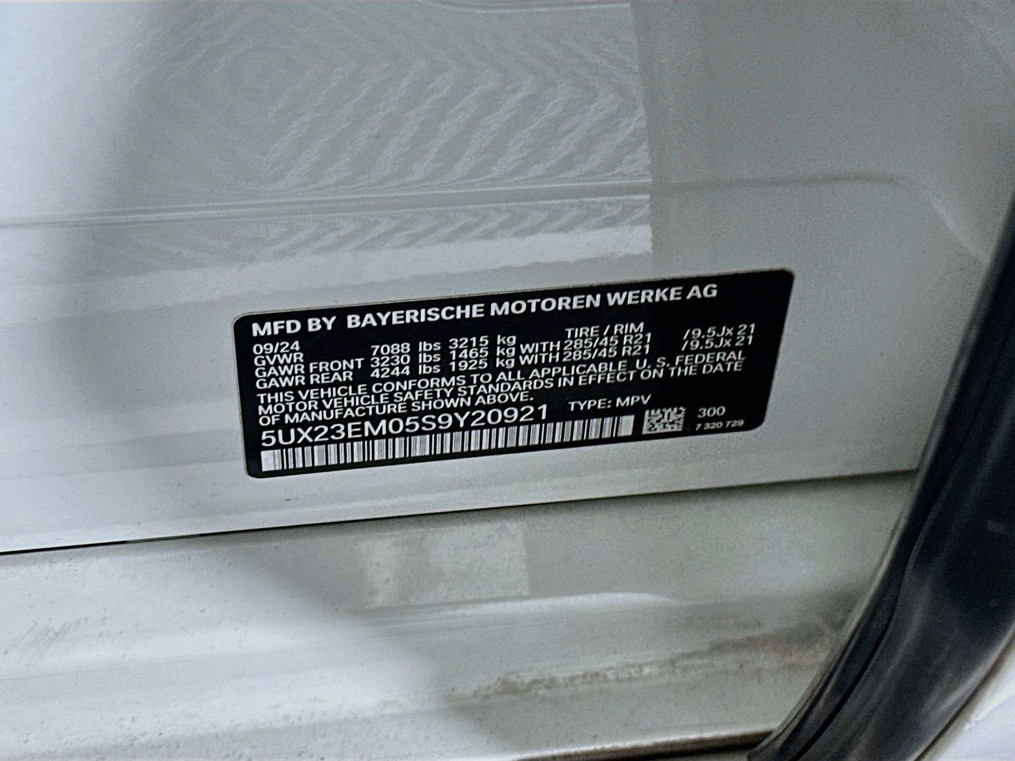 Used 2025 BMW X7 xDrive40i AWD/4WD image 12