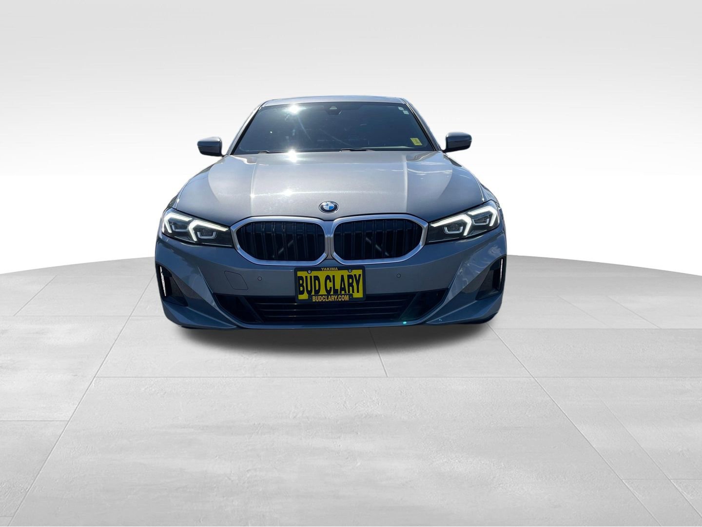 Used 2024 BMW 330i xDrive Sedan w/ Convenience Package AWD/4WD image 9