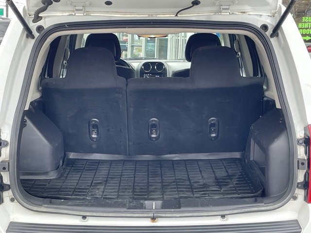 Used 2017 Jeep Patriot Latitude image 24