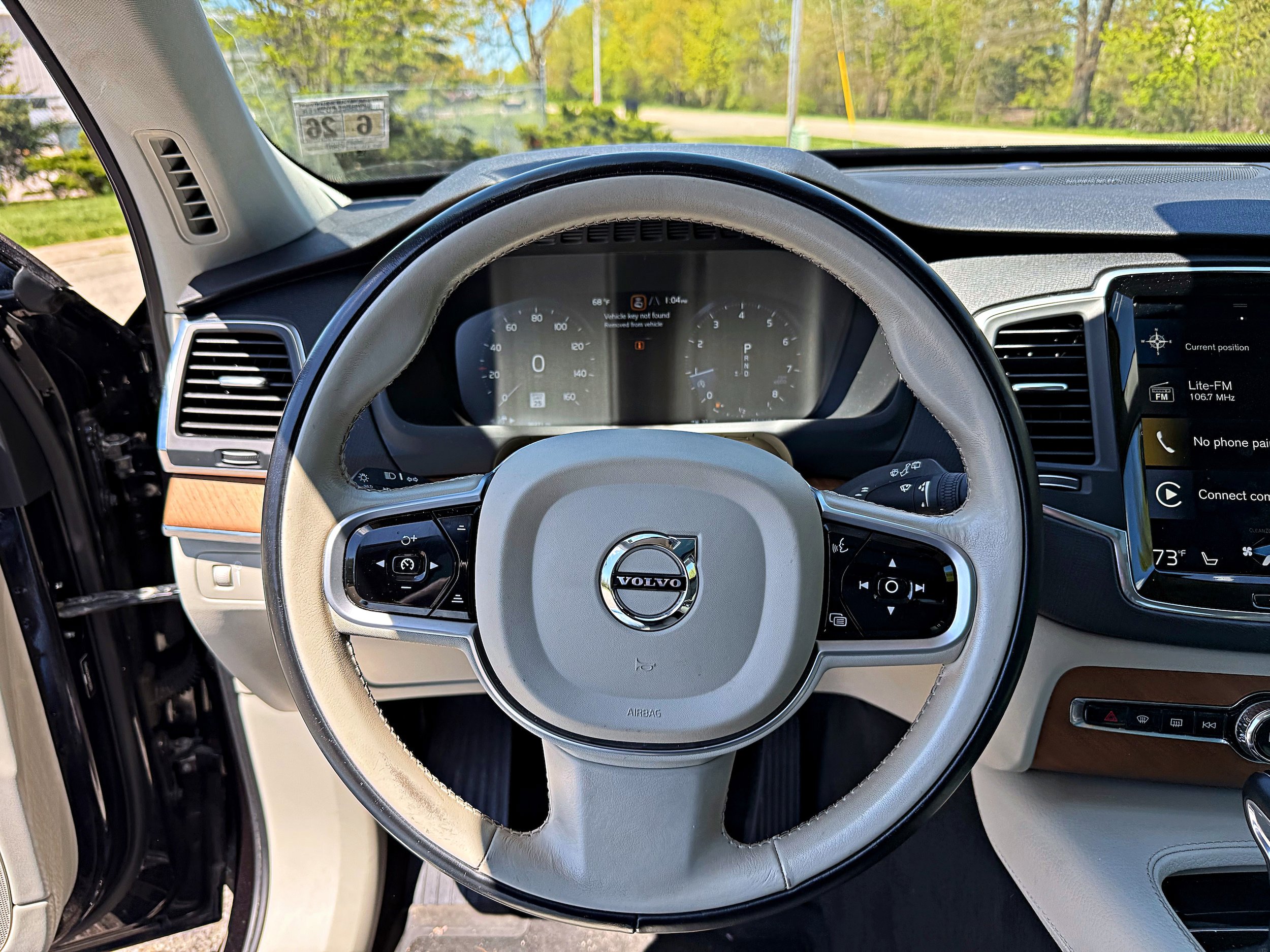 Used 2021 Volvo XC90 T6 Momentum AWD/4WD image 14