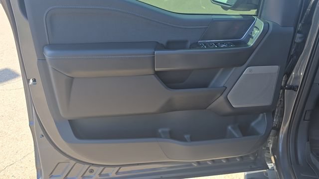 Used 2025 Ford F150 Lariat AWD/4WD image 14