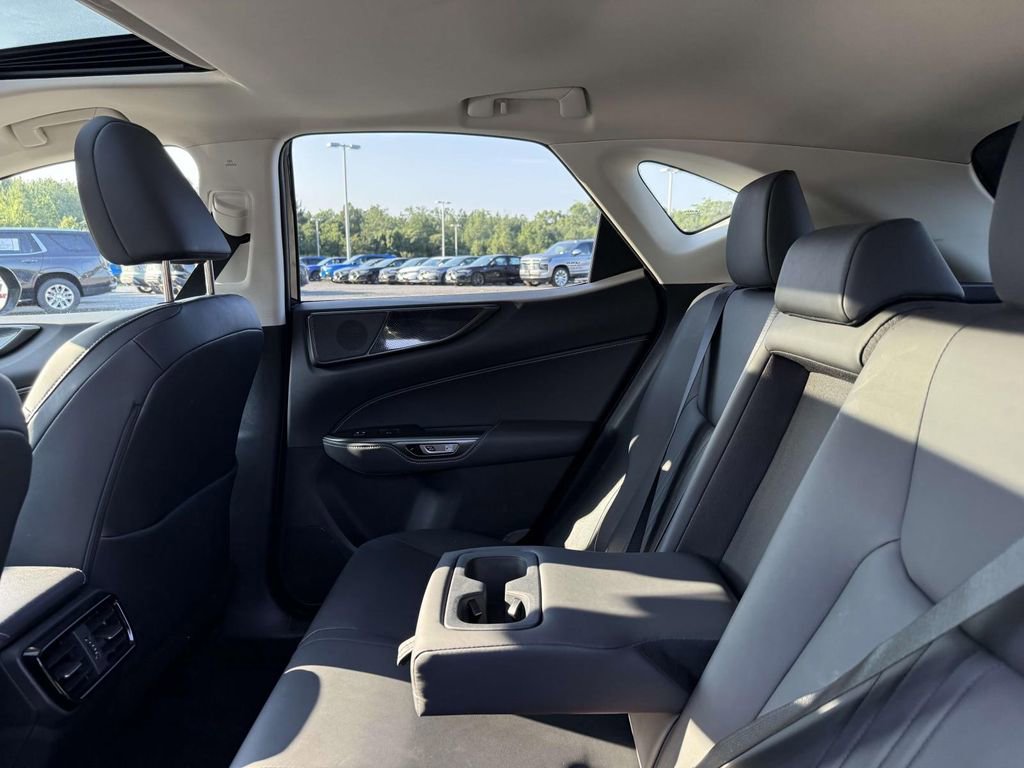 Used 2024 Lexus NX 350 AWD image 17