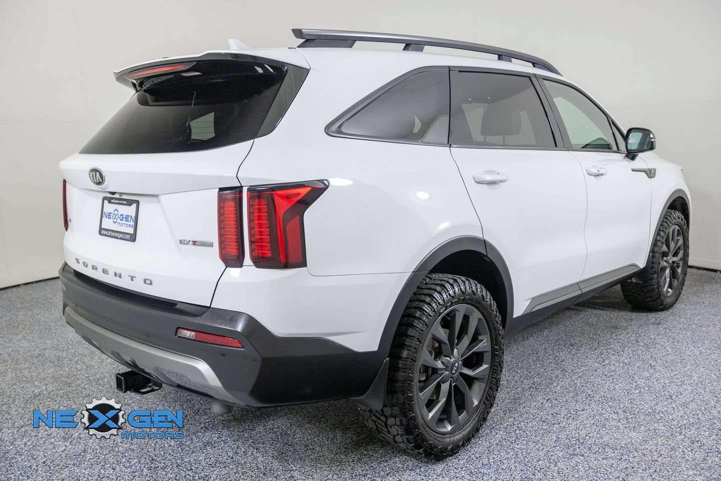 Used 2021 Kia Sorento EX w/ EX AWD X-Line Package image 7