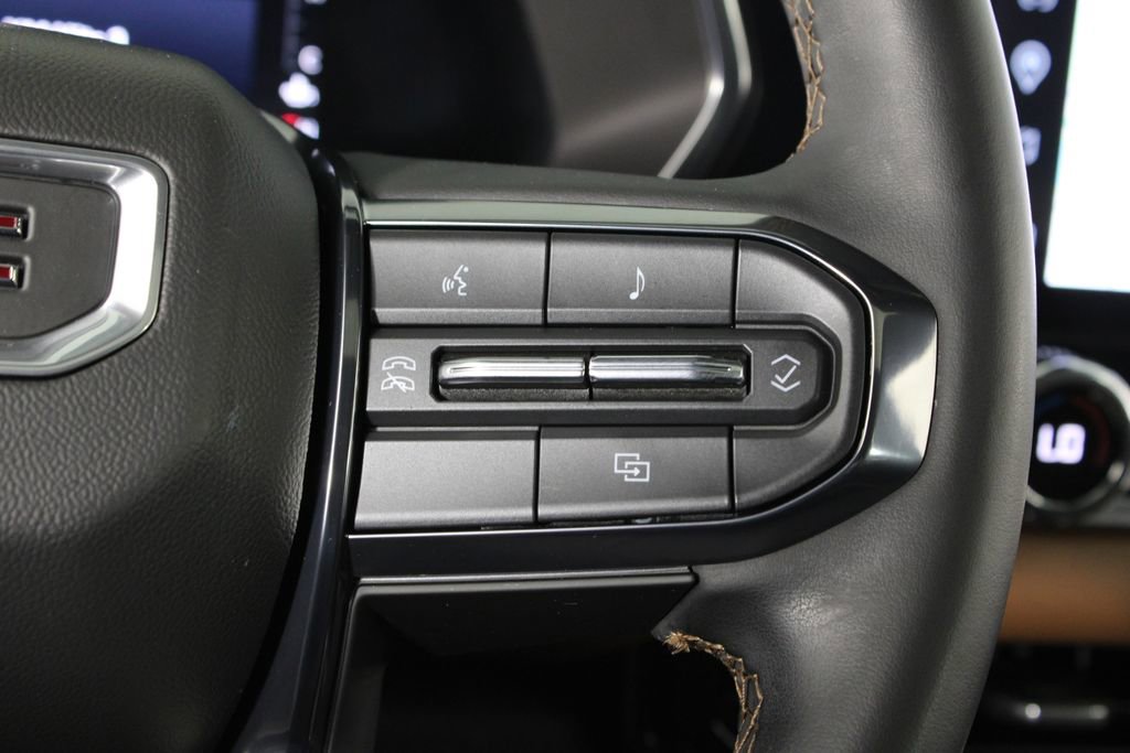 Used 2023 GMC Canyon AT4 w/ Canyon Safety Plus Package image 26