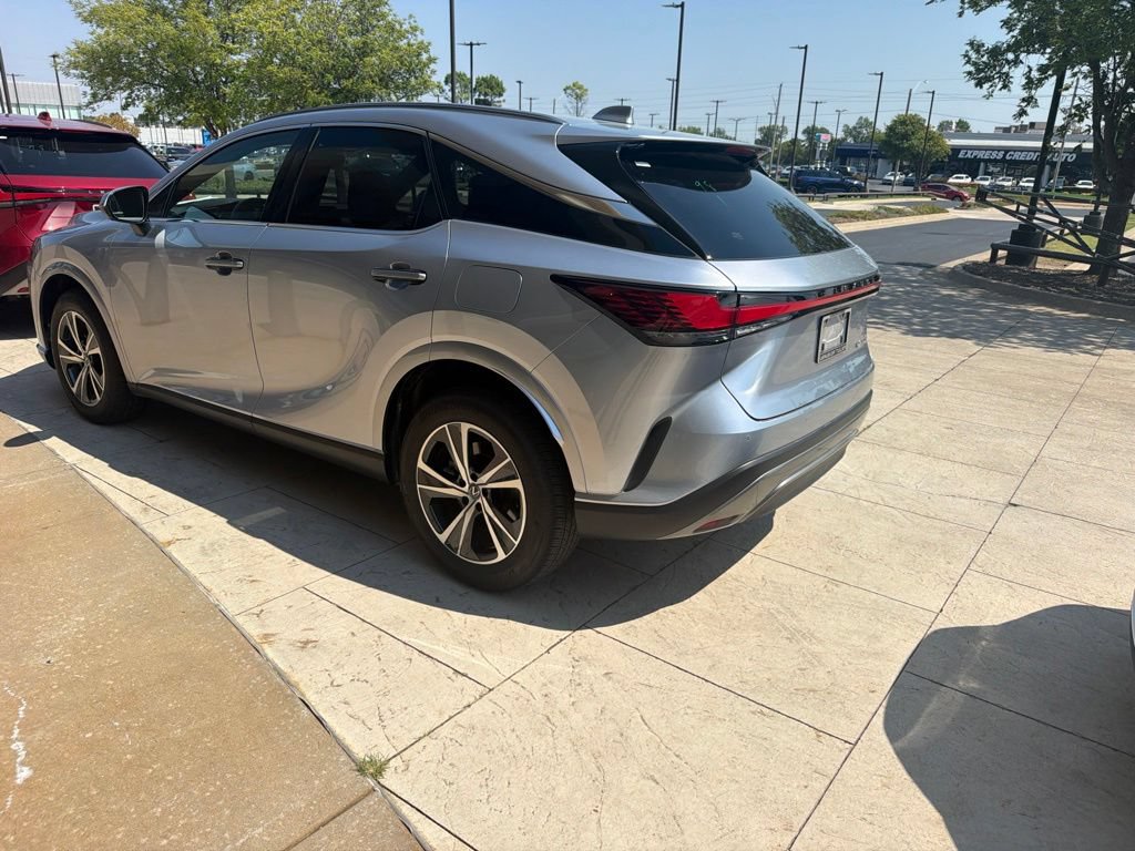 Certified 2025 Lexus RX 350 Premium w/ Accessory Package (Z1) FWD image 4