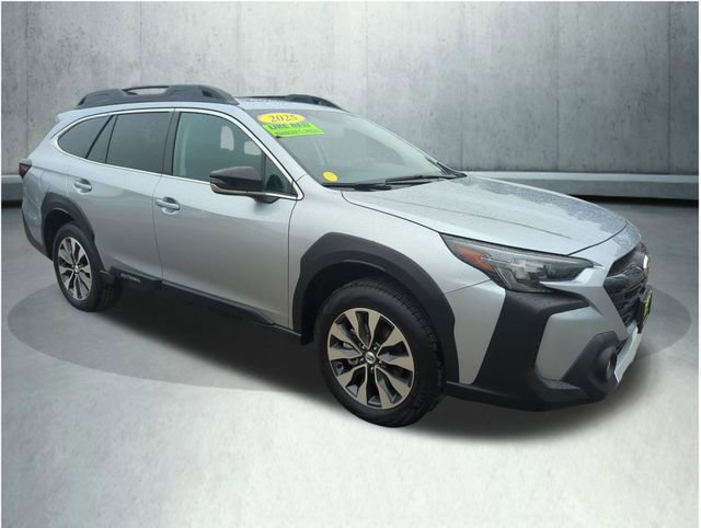 Used 2025 Subaru Outback Limited image 8