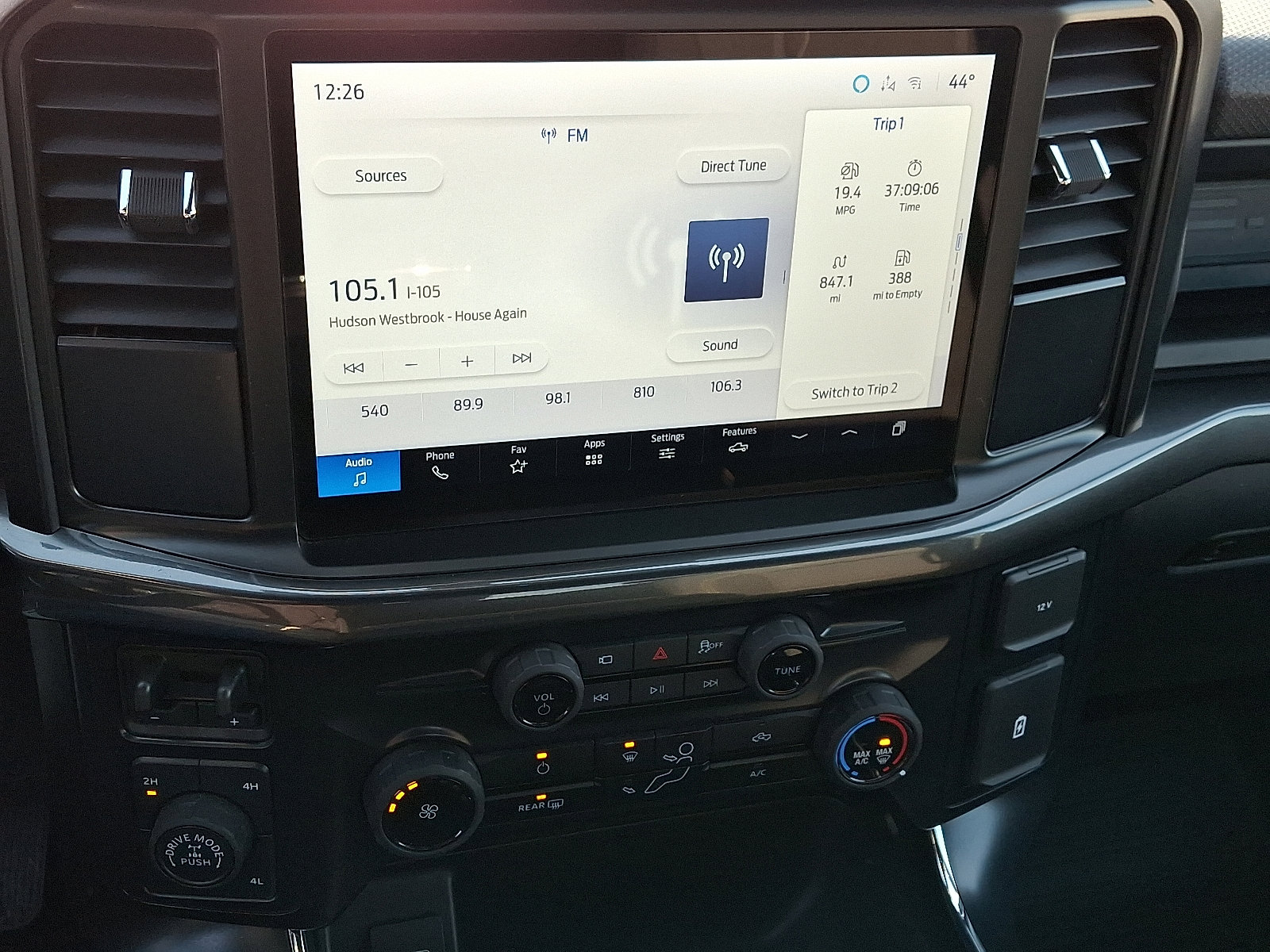 Used 2025 Ford F150 STX w/ Equipment Group 200A image 15