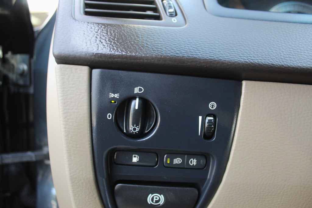 Used 2013 Volvo XC90 3.2 AWD/4WD image 14