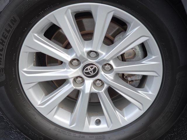 Used 2024 Toyota Grand Highlander AWD image 9