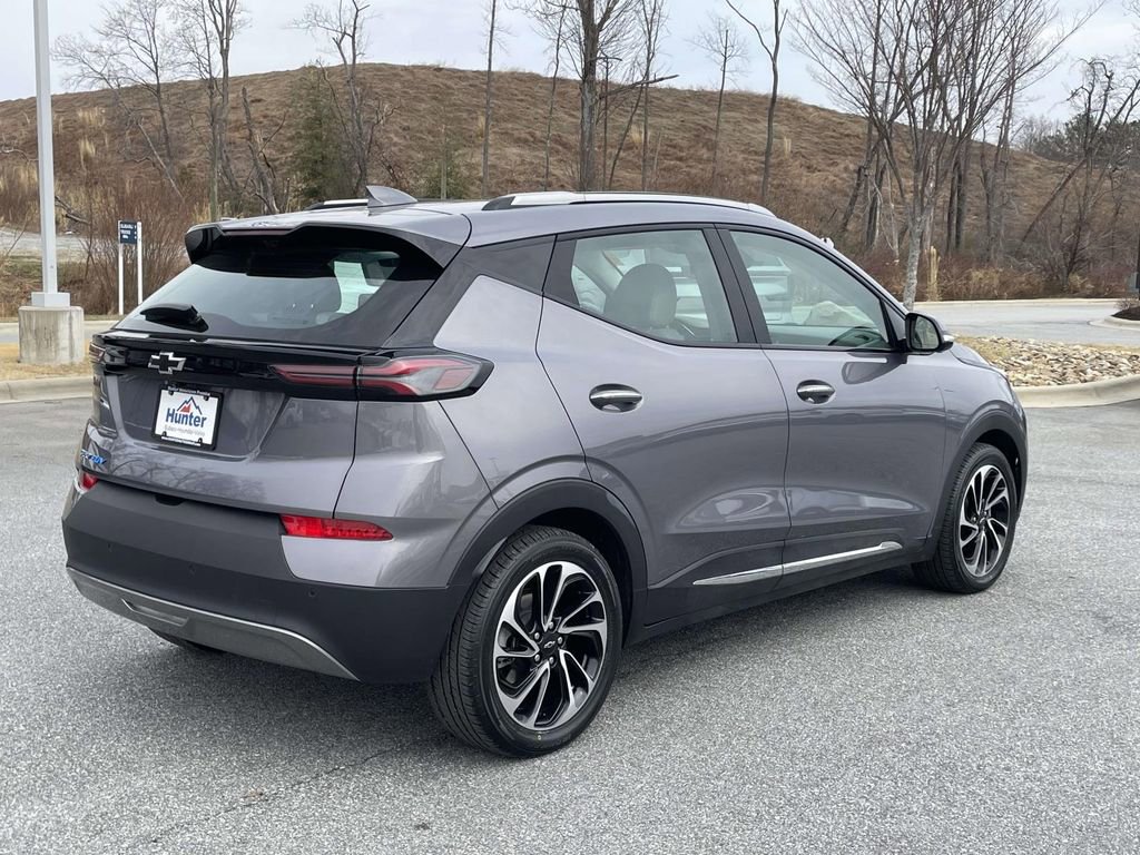 Used 2023 Chevrolet Bolt EUV Premier w/ Super Cruise Package image 28