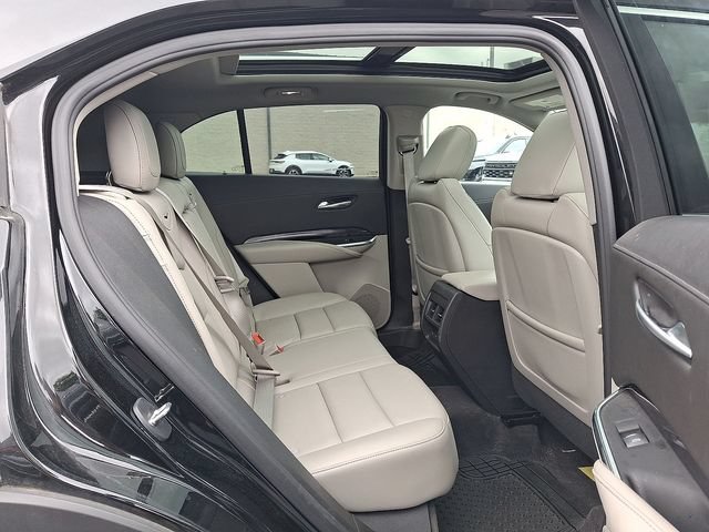 Certified 2023 Cadillac XT4 Luxury w/ Cold Weather Package AWD/4WD image 25