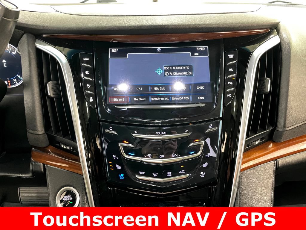 Used 2017 Cadillac Escalade Luxury AWD/4WD image 3