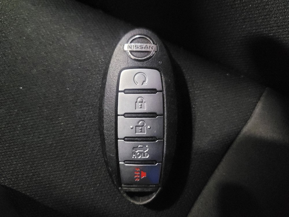 Used 2021 Nissan Sentra SR FWD image 32