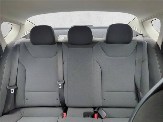Used 2025 Kia K4 FWD image 25