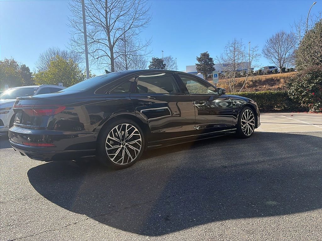 Used 2021 Audi A8 L 4.0T w/ Executive Plus Package image 4