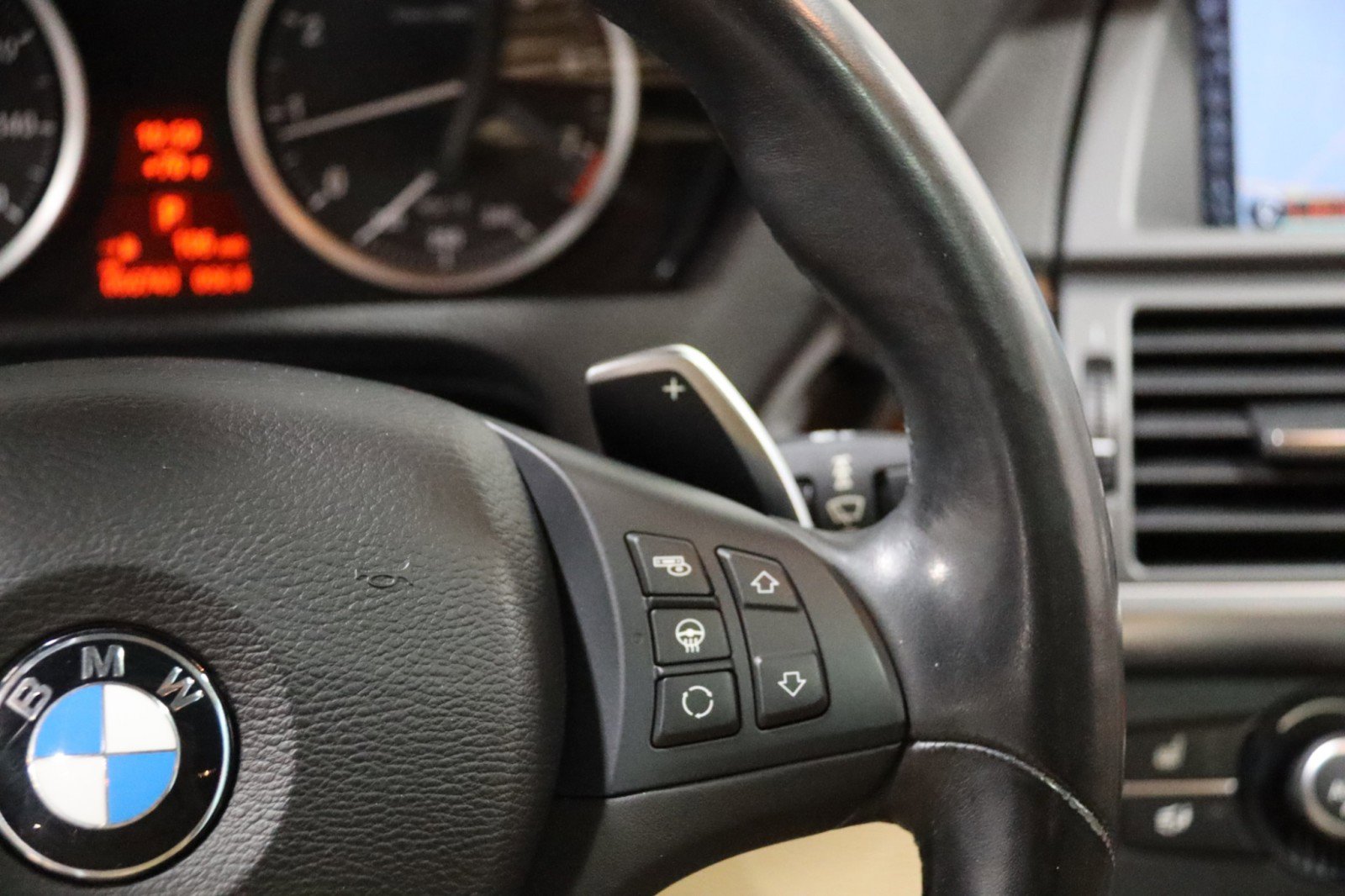 Used 2014 BMW X6 xDrive50i image 56