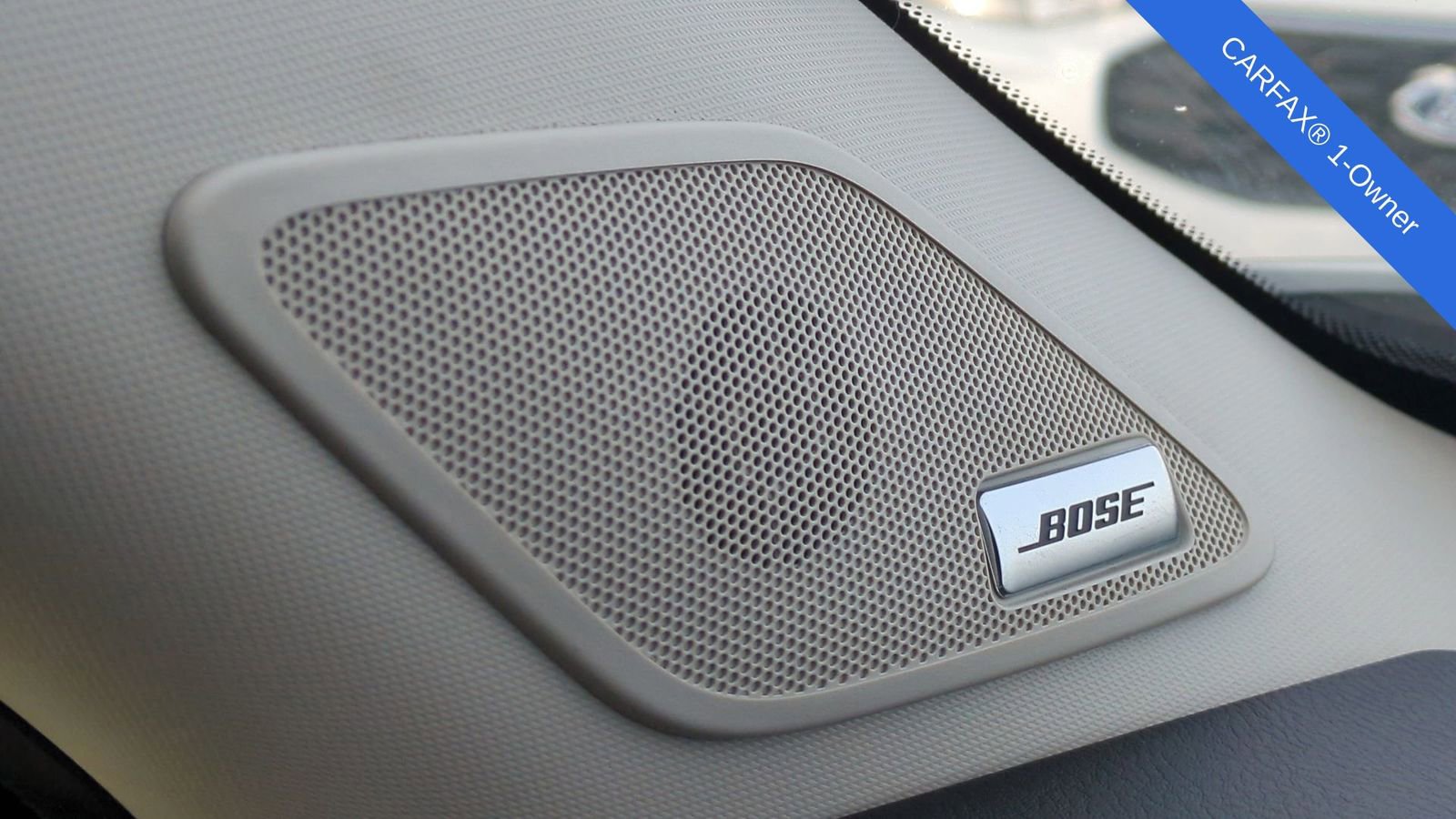 Used 2022 Nissan Pathfinder Platinum w/ Cargo Package image 34