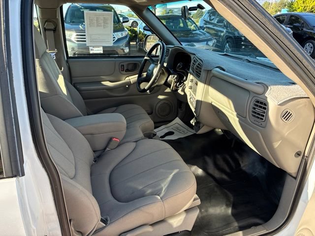 Used 2003 GMC Sonoma SL w/ Convenience Package RWD image 28