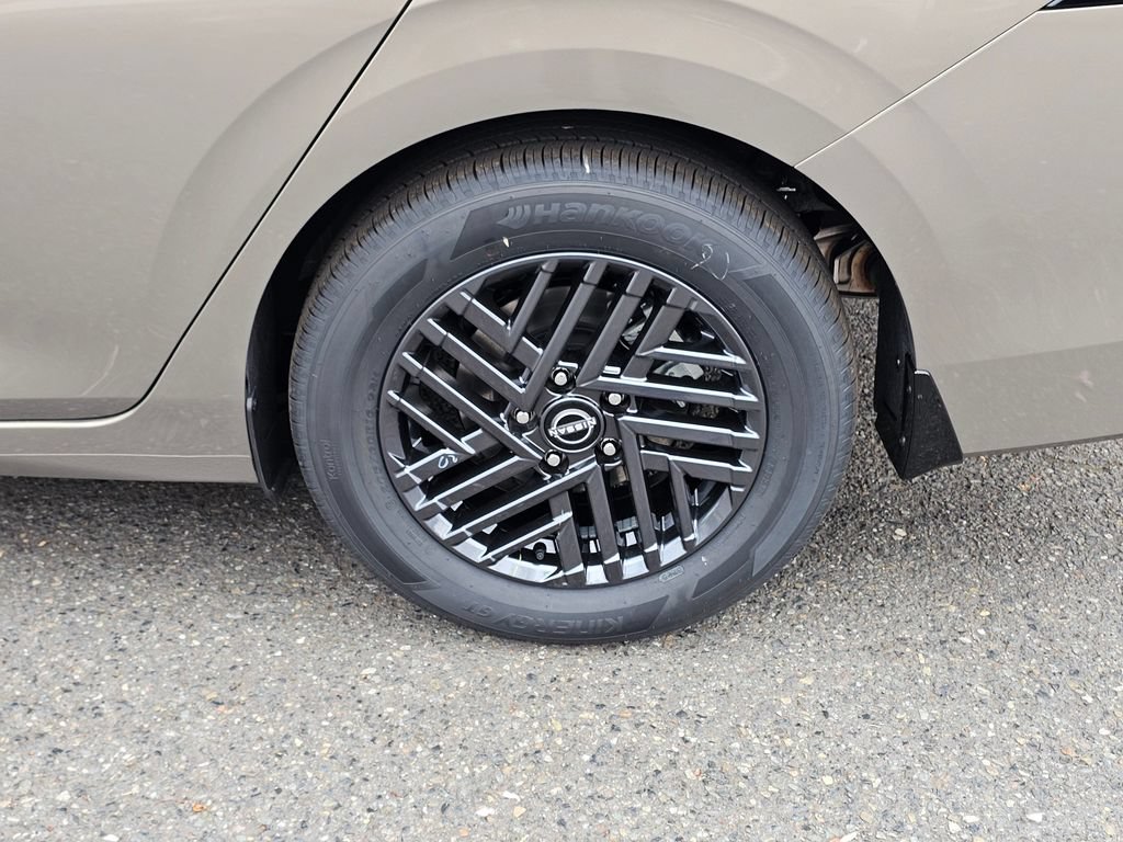 New 2026 Nissan Sentra SV w/ Floor Mat Package FWD image 9