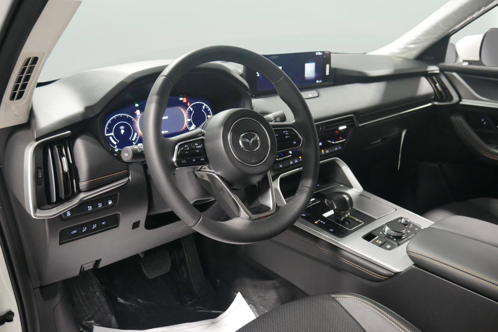 New 2024 MAZDA CX-90 Plug-In Hybrid w/ Premium Pkg image 9