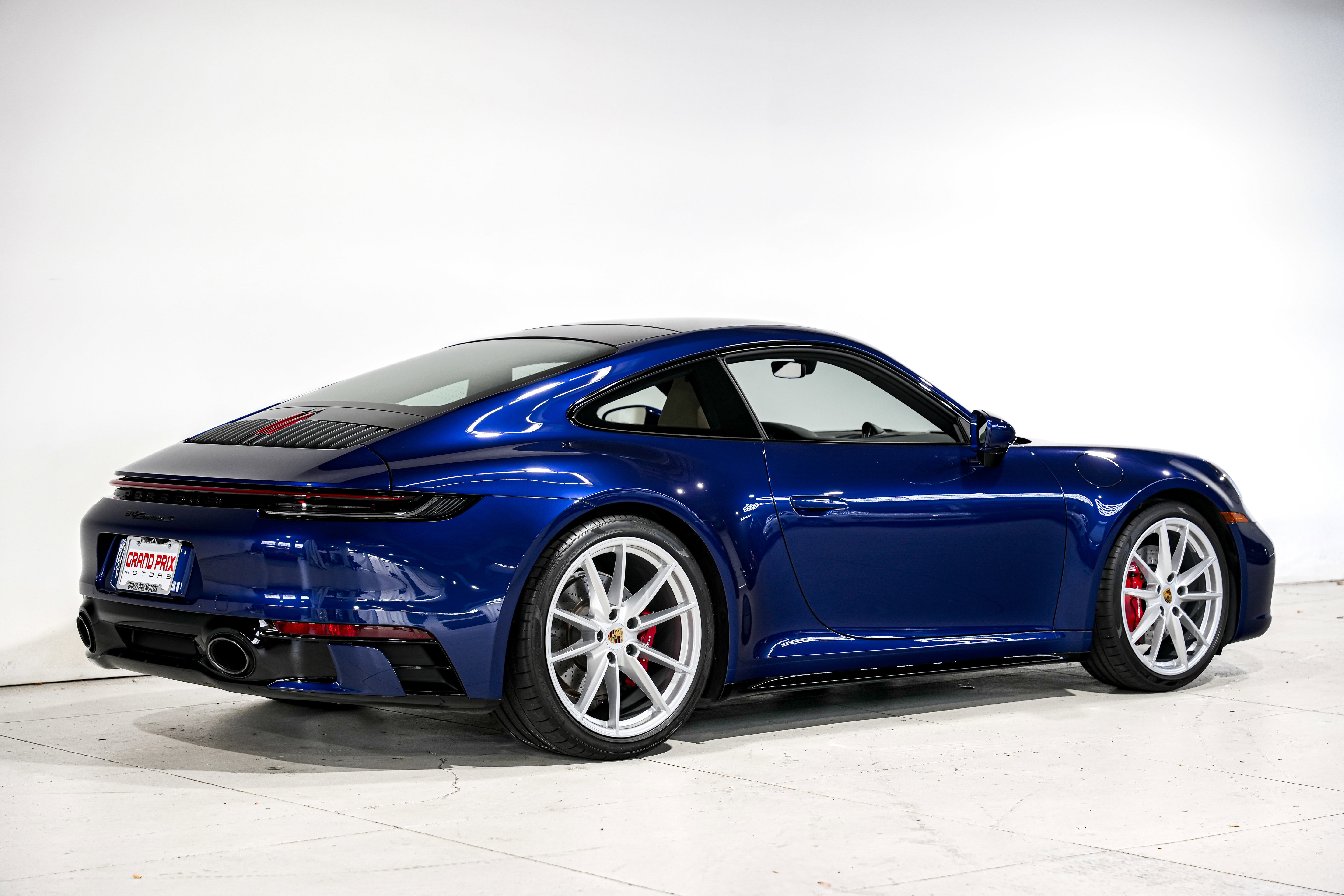 Used 2021 Porsche 911 Carrera S image 3