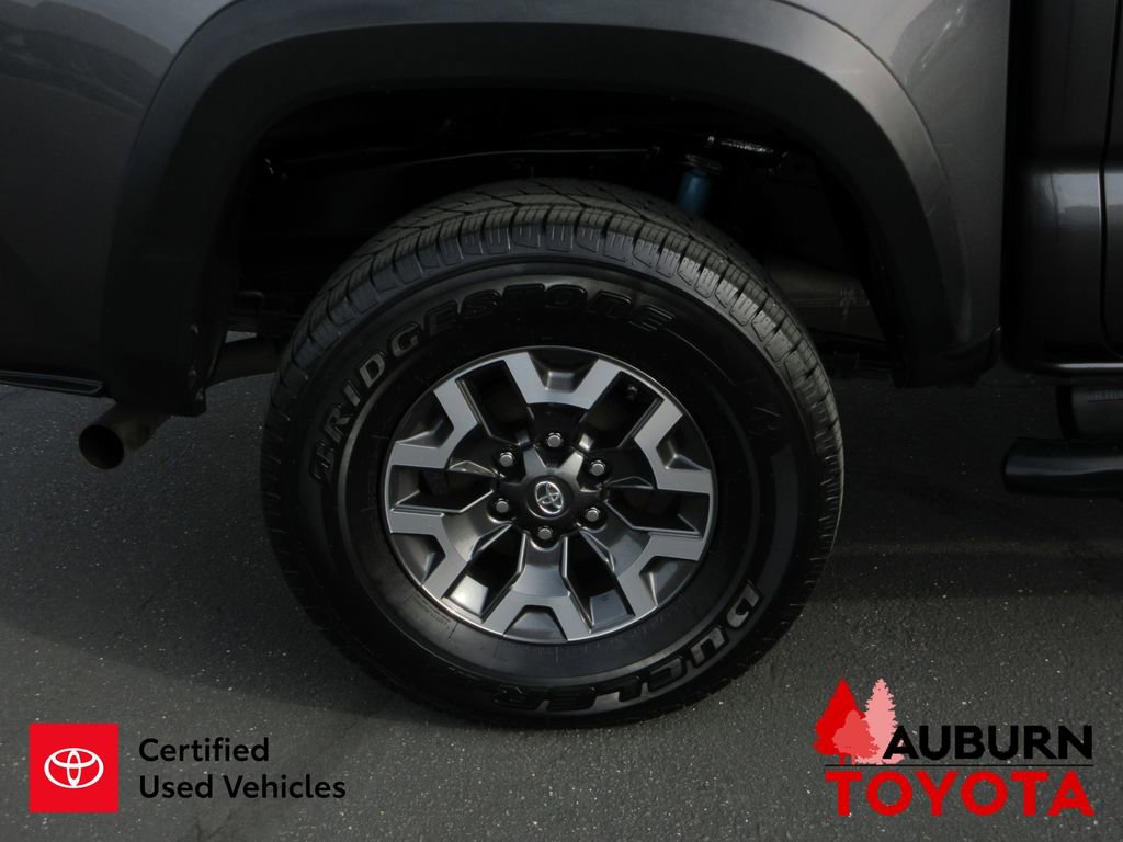 Certified 2018 Toyota Tacoma TRD Off-Road image 5