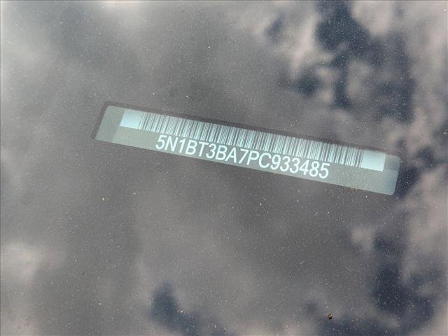 Used 2023 Nissan Rogue SV image 23