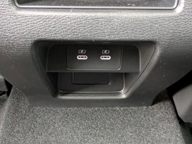 New 2026 Mitsubishi Outlander SE FWD image 16