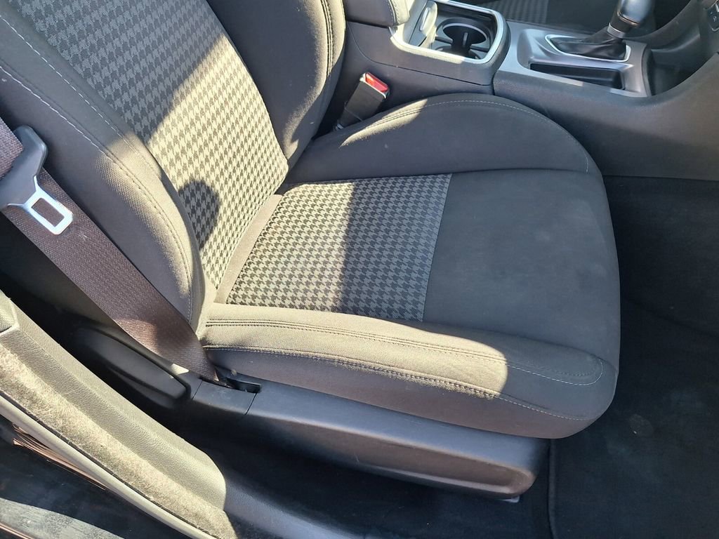 Used 2023 Dodge Charger GT image 25