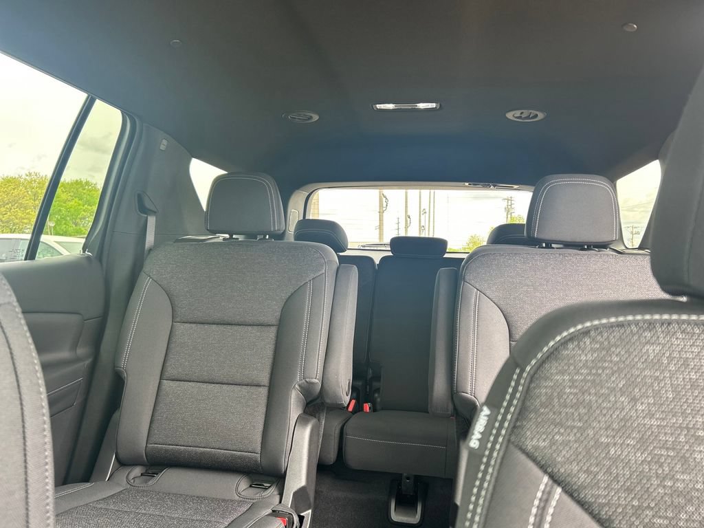 New 2026 Chevrolet Traverse LT FWD image 12