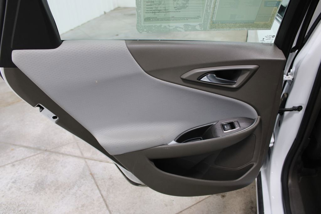 Used 2024 Chevrolet Malibu LT image 18