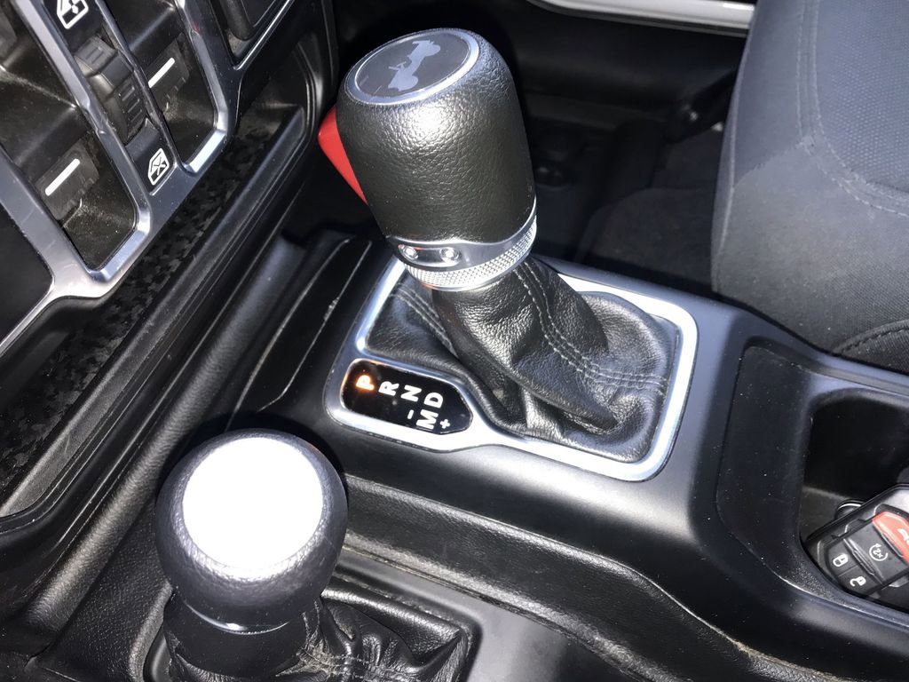 Used 2022 Jeep Wrangler Unlimited Sport image 19