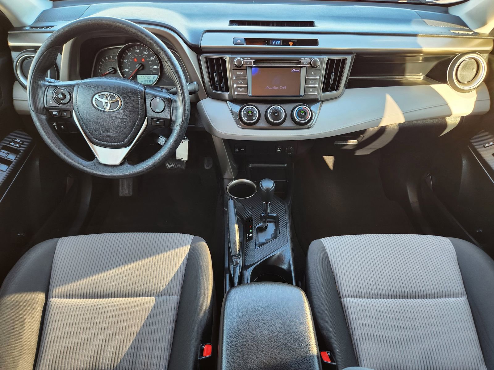 Used 2013 Toyota RAV4 LE image 30