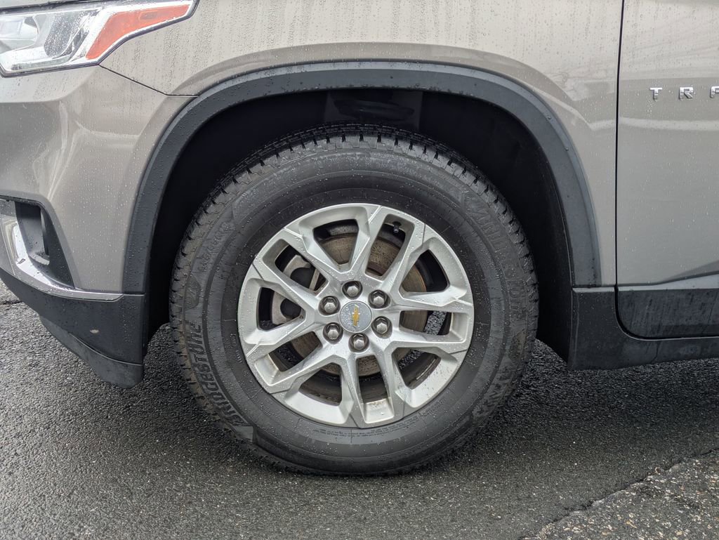 Certified 2019 Chevrolet Traverse LT image 28