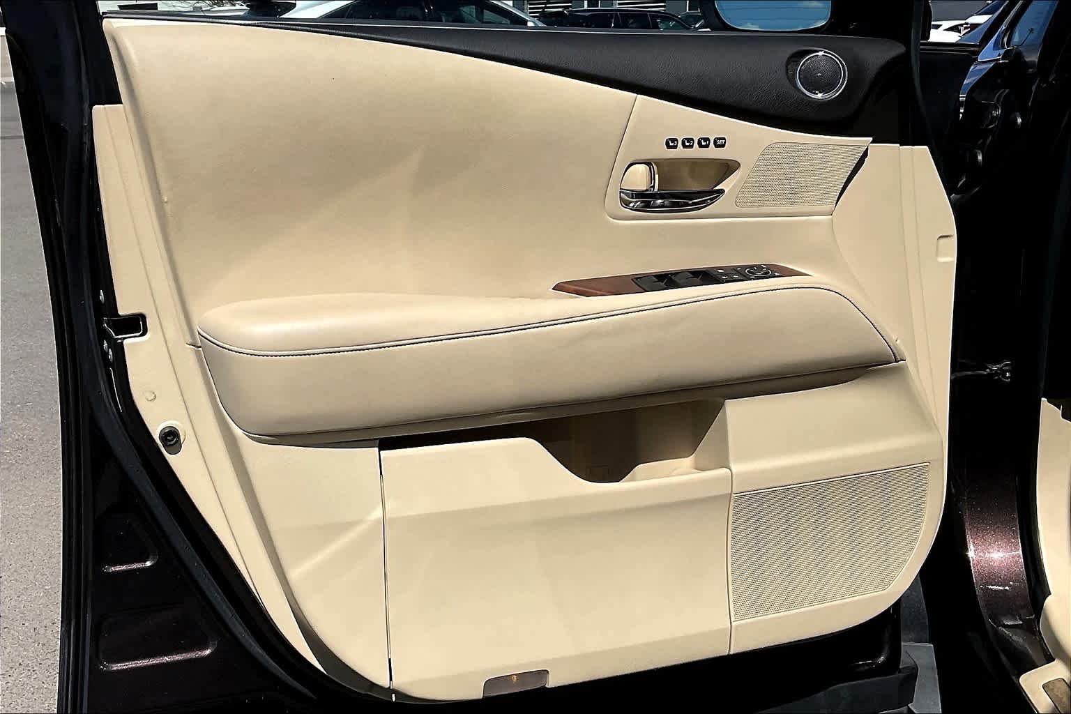 Used 2013 Lexus RX 350 FWD w/ Navigation Pkg image 20