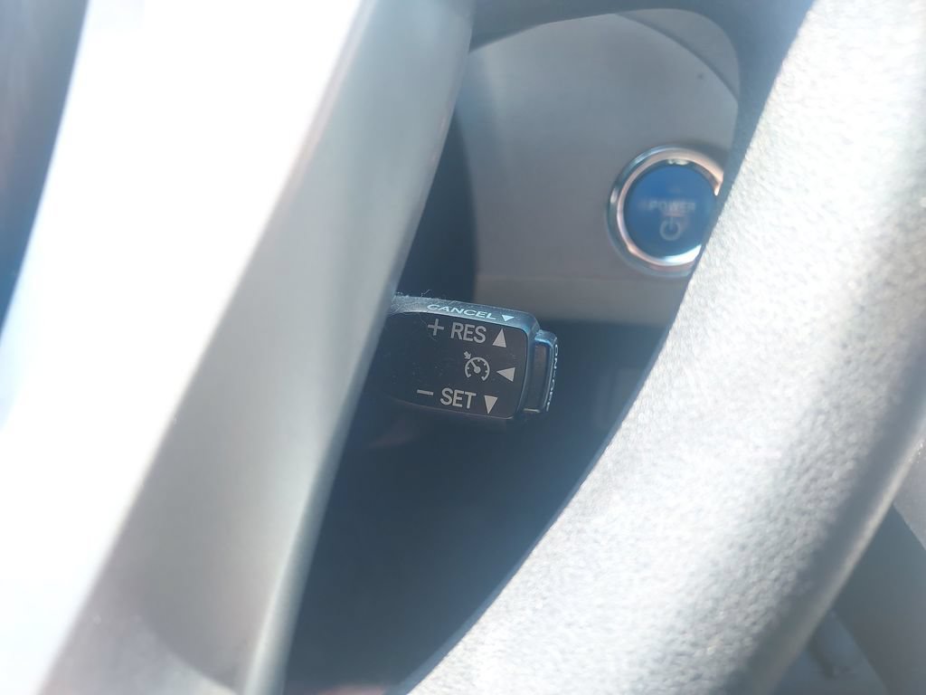 Used 2012 Toyota Prius Two FWD image 18