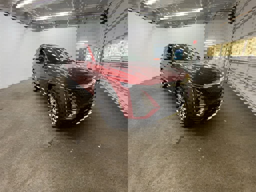 Used 2024 Cadillac Lyriq Luxury w/ LPO, Floor Liner Package image 8