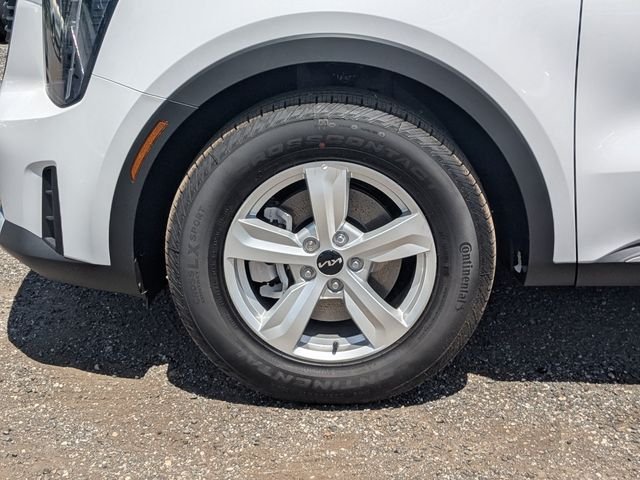 New 2026 Kia Sorento LX FWD image 11