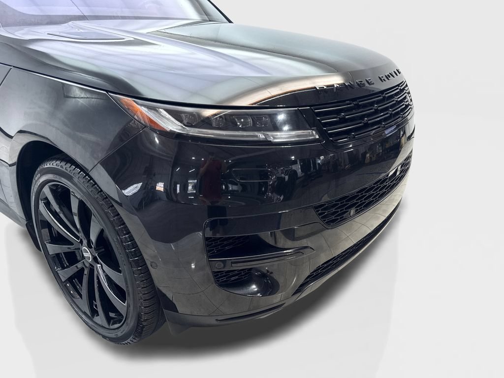 Used 2023 Land Rover Range Rover Sport SE AWD/4WD image 17