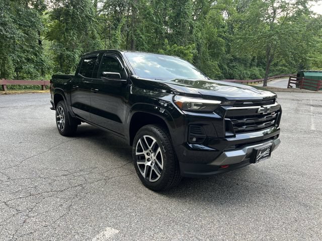 Used 2024 Chevrolet Colorado Z71 w/ Z71 Convenience Package 2 AWD/4WD image 1