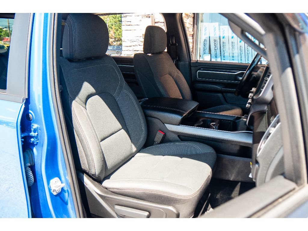Used 2022 RAM 1500 Big Horn AWD/4WD image 16