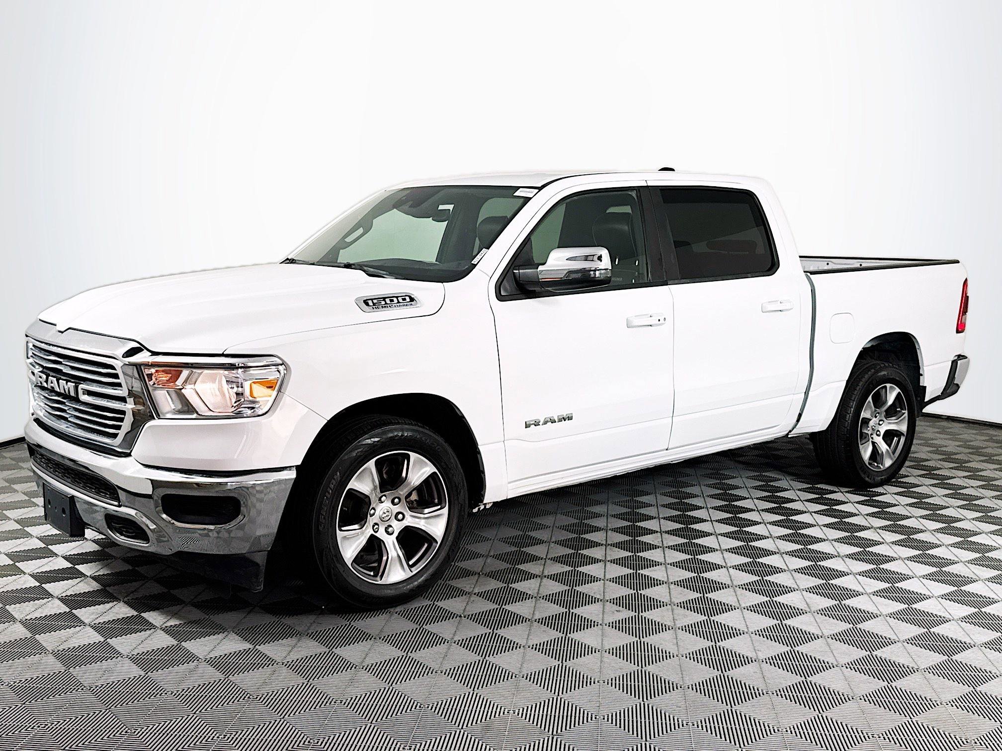 Used 2024 RAM 1500 Laramie RWD image 4