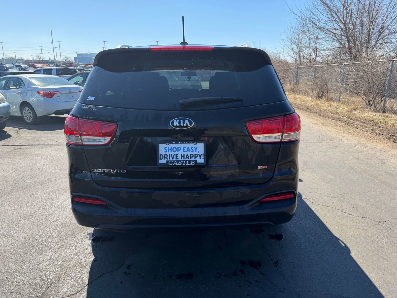Used 2017 Kia Sorento LX image 8