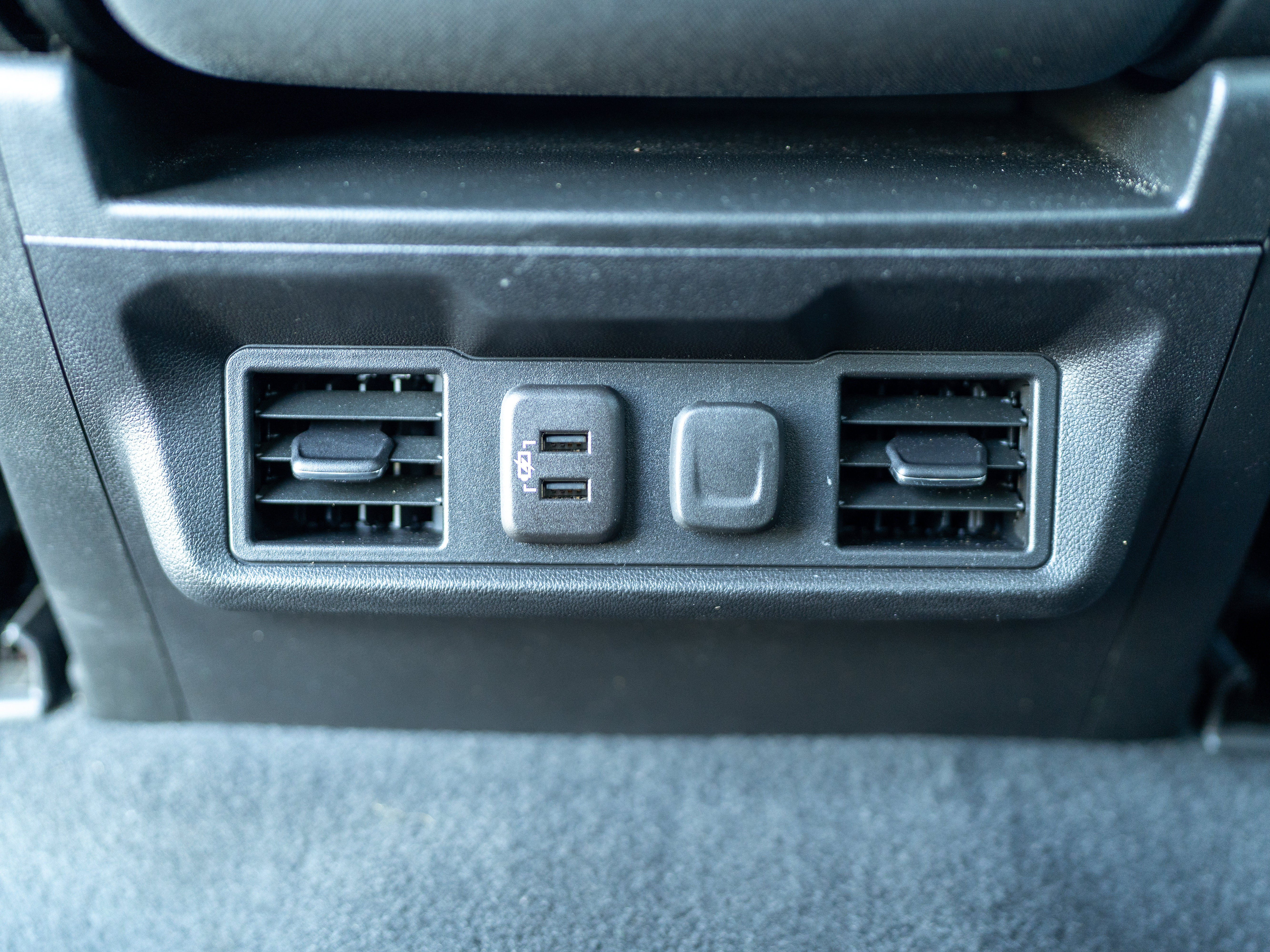 Used 2021 Chevrolet Silverado 1500 LT RWD image 10