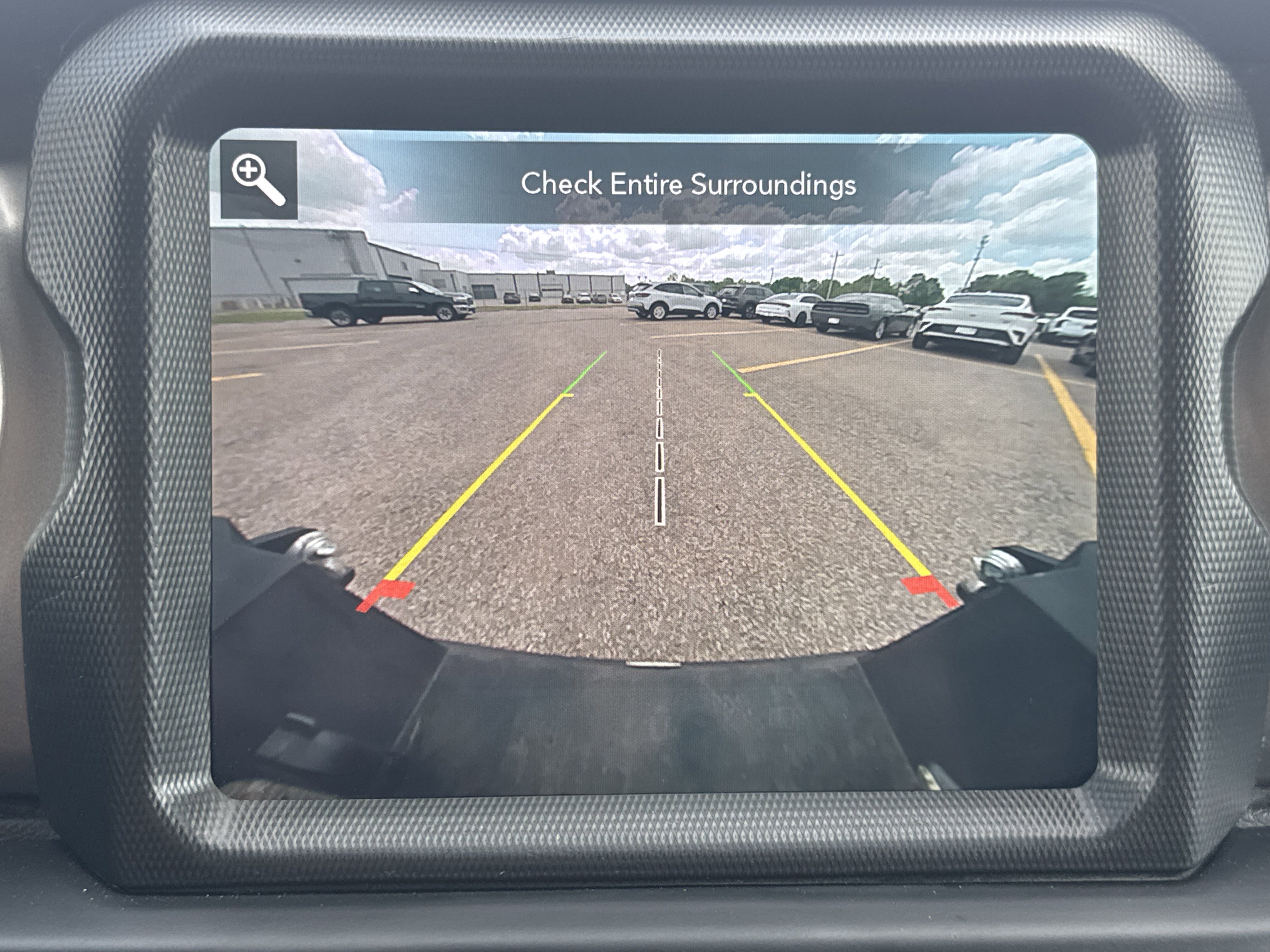 Used 2023 Jeep Gladiator Sport image 12