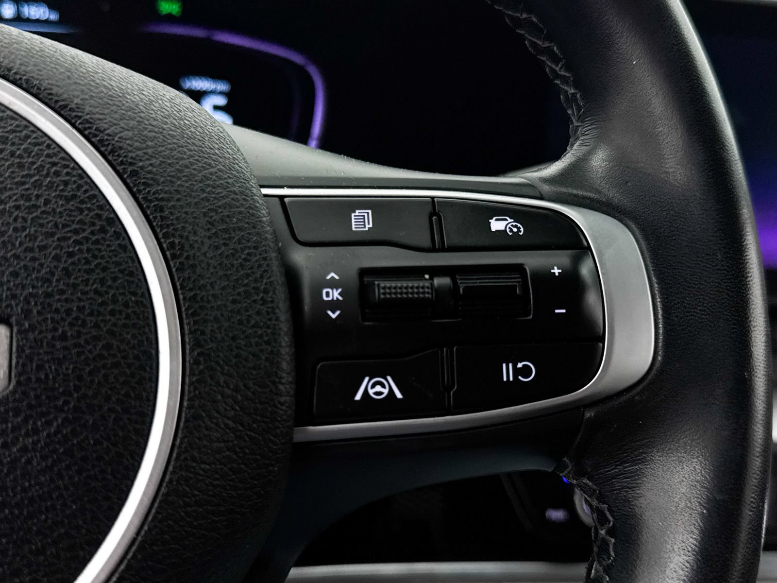 Certified 2023 Kia Sportage EX FWD image 35